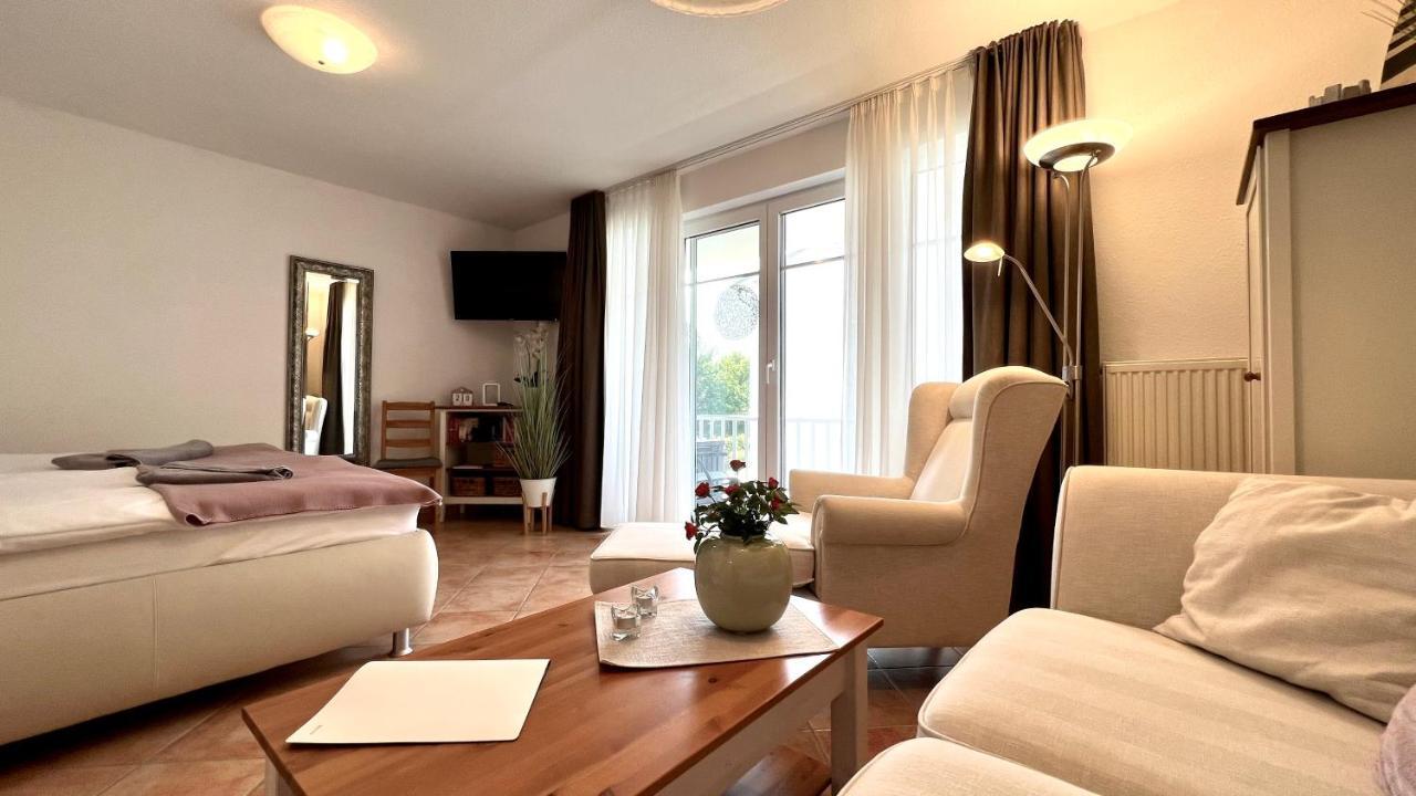 Ferienwohnung Sonnenblume Baabe Bagian luar foto